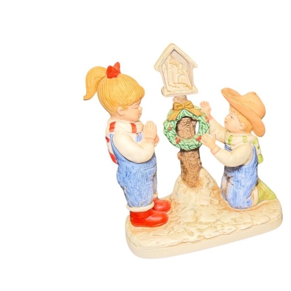 Vintage Homco Denim Days Figurine Christmas Prayer #1519 Blue Red White Decor